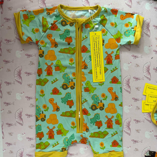 Dinos on the farm shorties